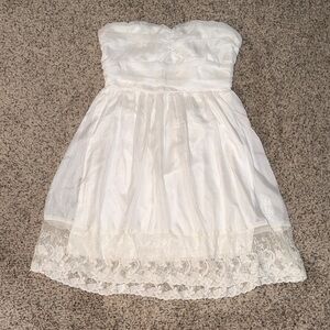 Ya Los Angeles White Strapless Mini Dress